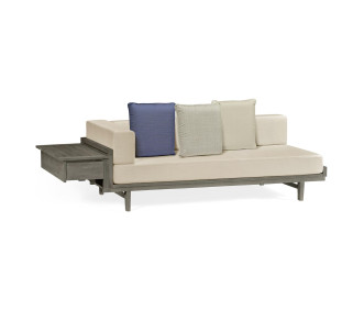 Outdoor Day Bed (Com)