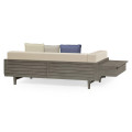Outdoor day bed (COM)