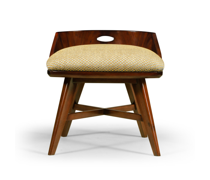 Dressing chair - VVIP room