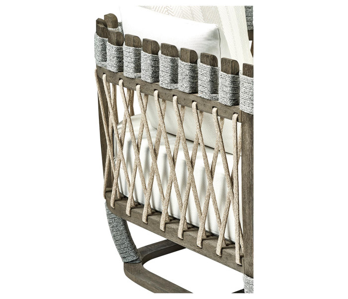 San Martin lounge  
chair