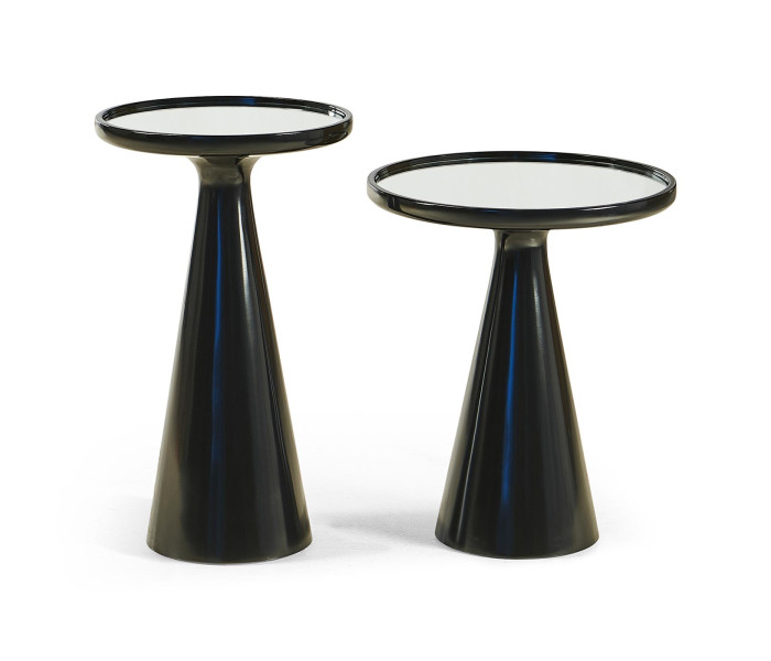 Set of 2 Tables