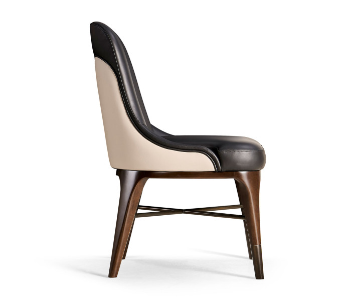 Guest Chair at Concierge