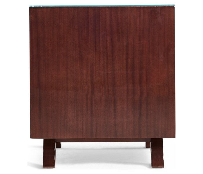 Nighstand RT @ Gov Bedrm