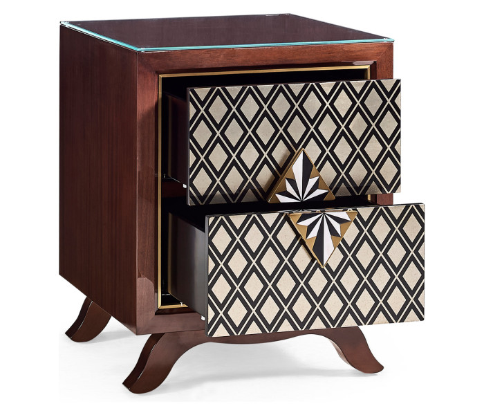 Nighstand RT @ Gov Bedrm