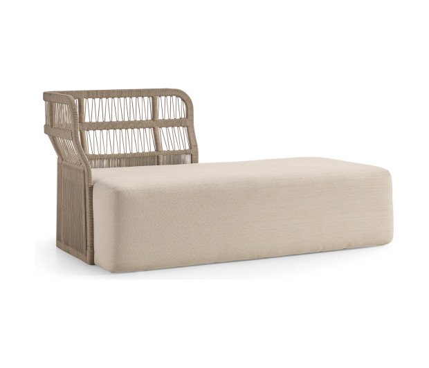 OUTDOOR LOUNGE TYPE A