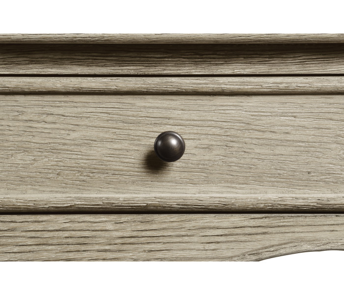 Arles Desk