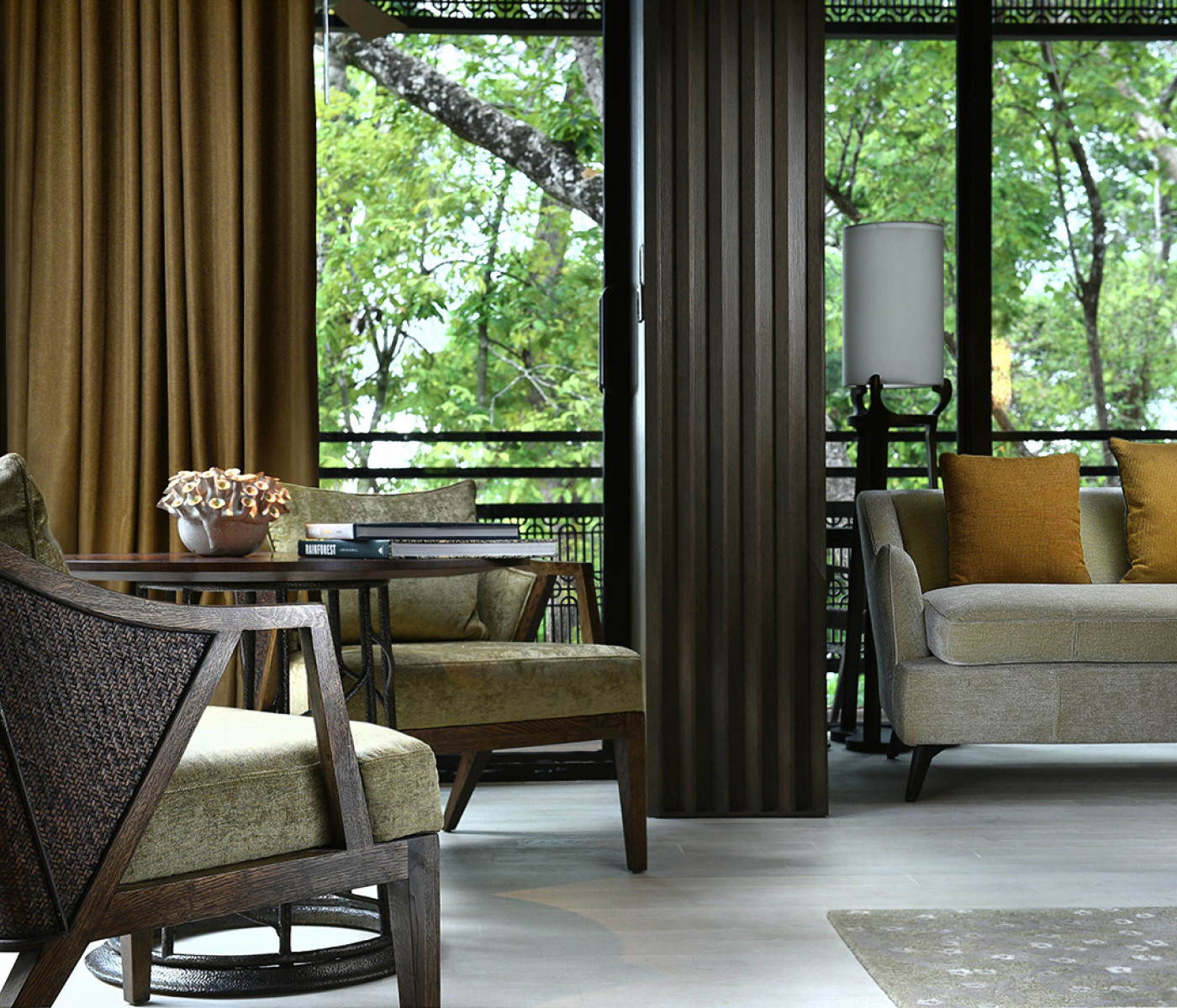 Ritz-carlton Ritz-carlton