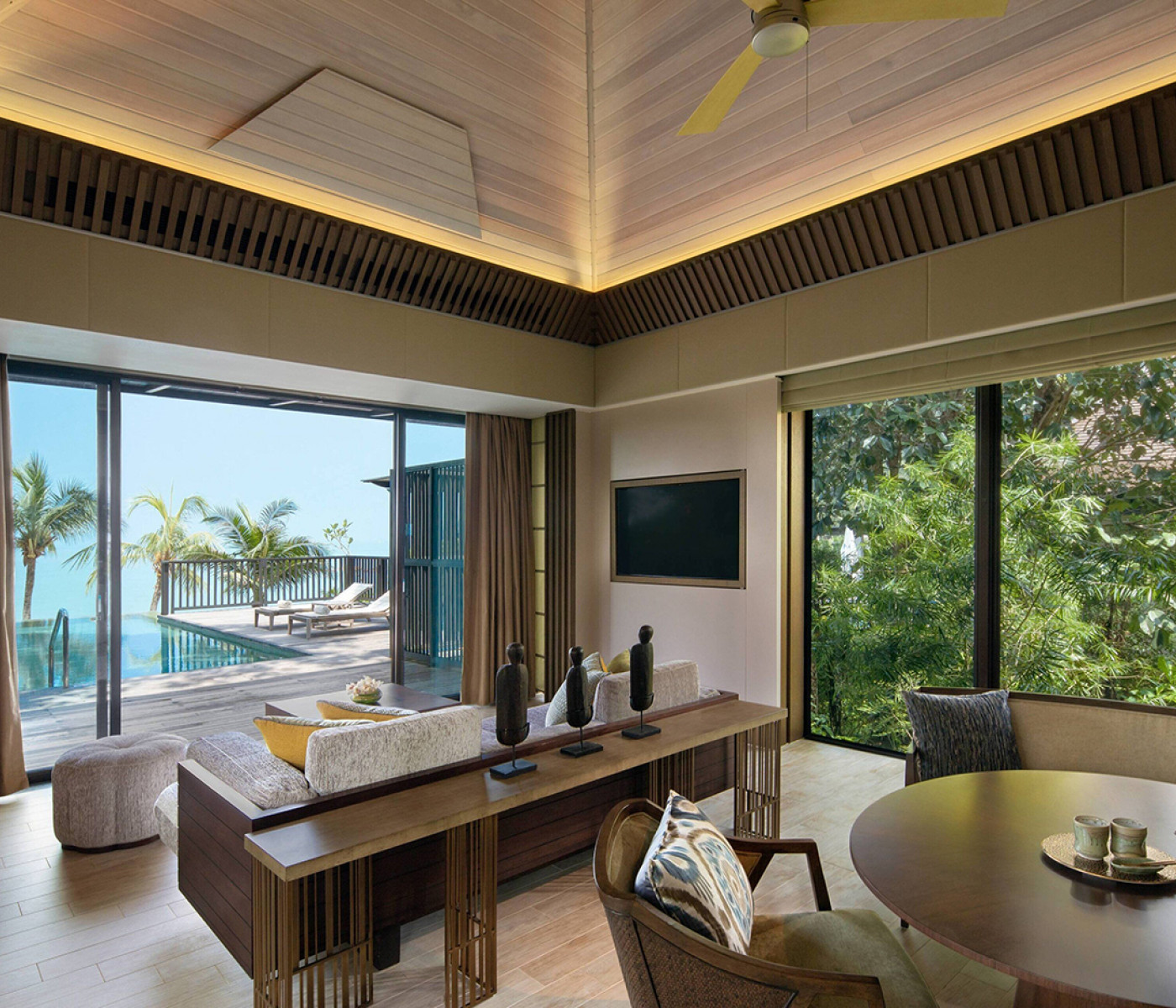 Ritz-carlton Ritz-carlton