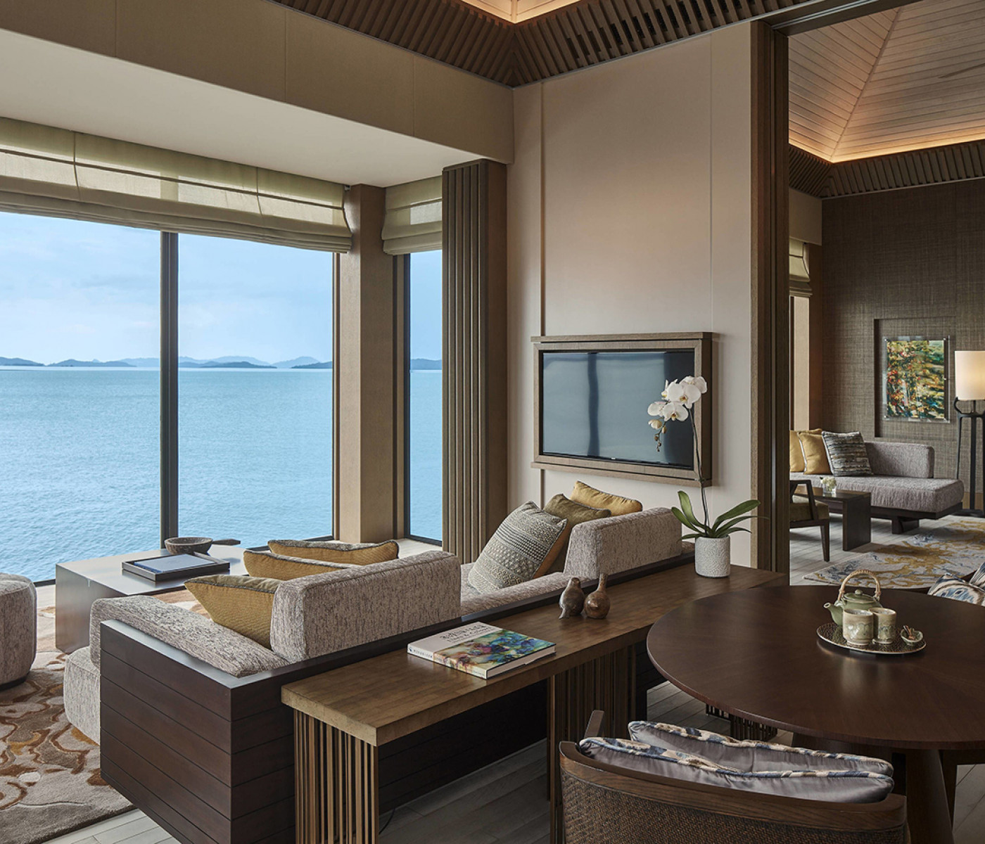 Ritz-carlton Ritz-carlton