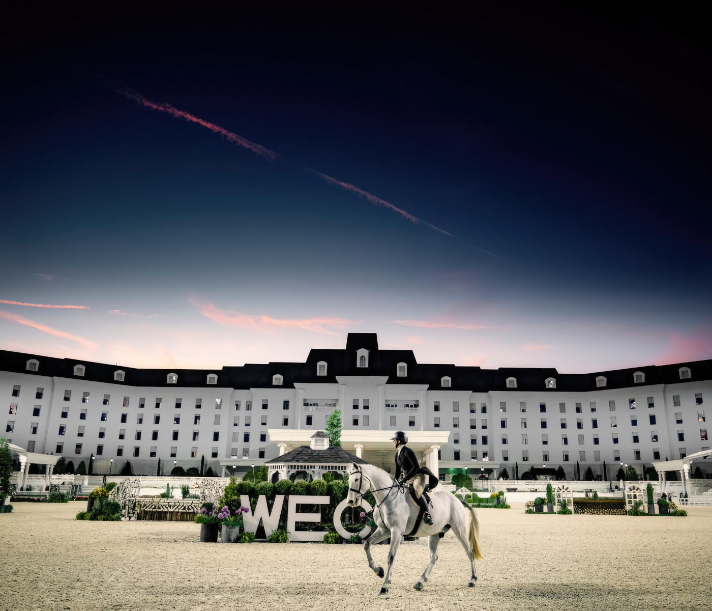 Equestrian Hotel Equestrian Hotel