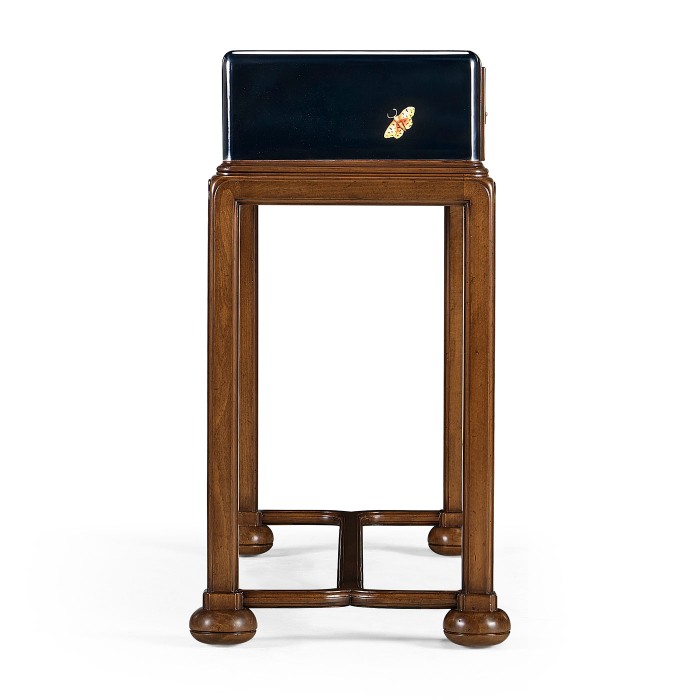 Butterfly console