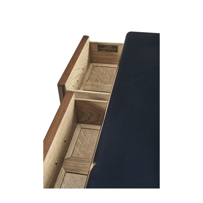 Butterfly console
