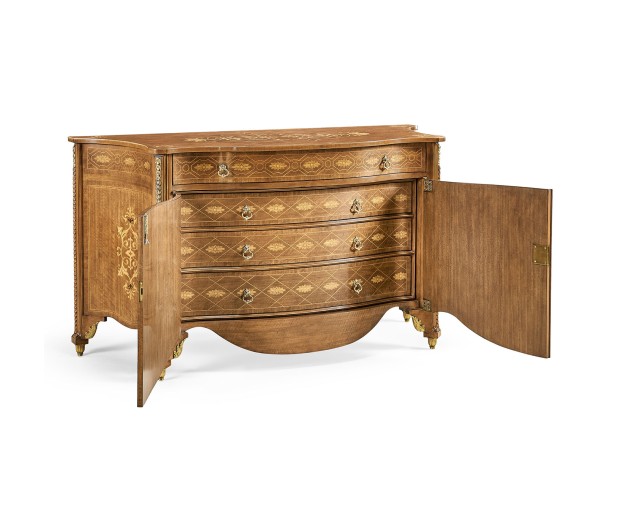 Chippendale style commode with fine inlay