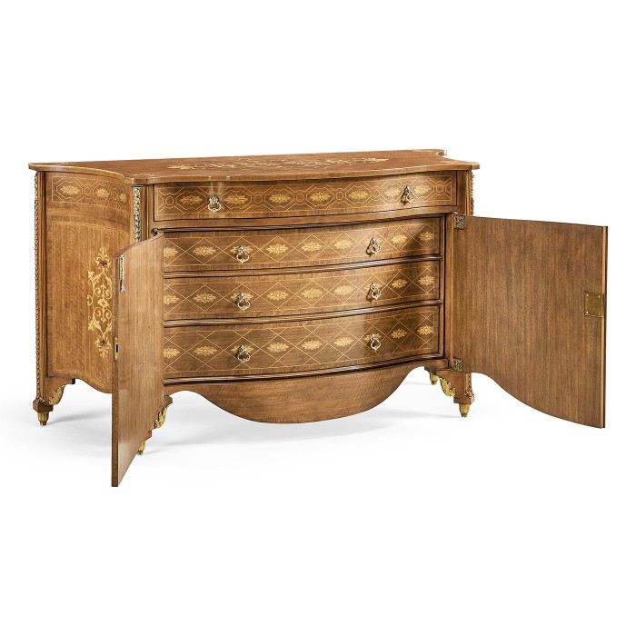 Chippendale style commode with fine inlay