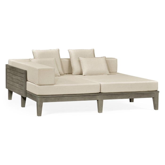 Outdoor Lounge ottoman (COM)