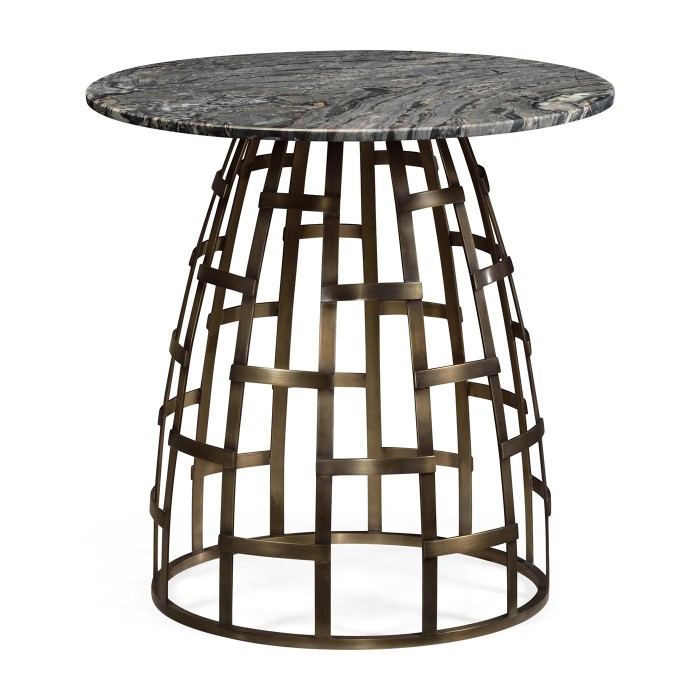 Outdoor coffee table