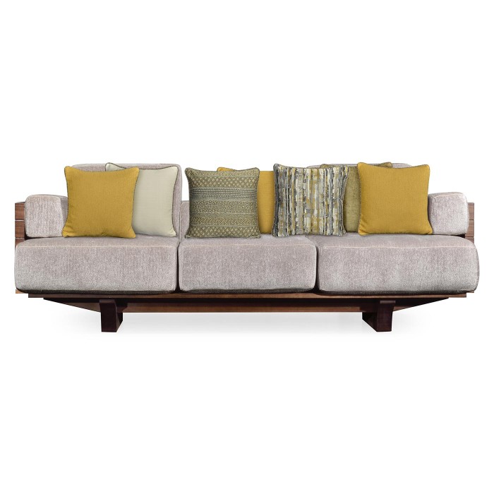 Sofa With Decorative Blanket (Height 670mm)