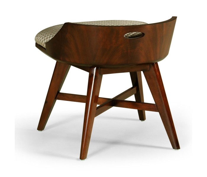 Dressing chair - VVIP room