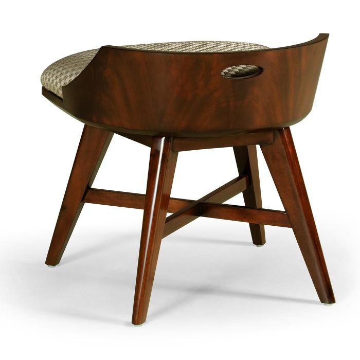 Dressing chair - VVIP room