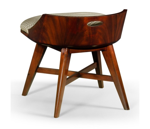 Dressing chair - VIP room