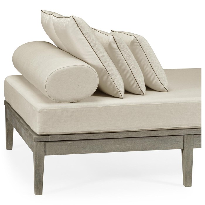 Outdoor small lounge ottoman (COM)