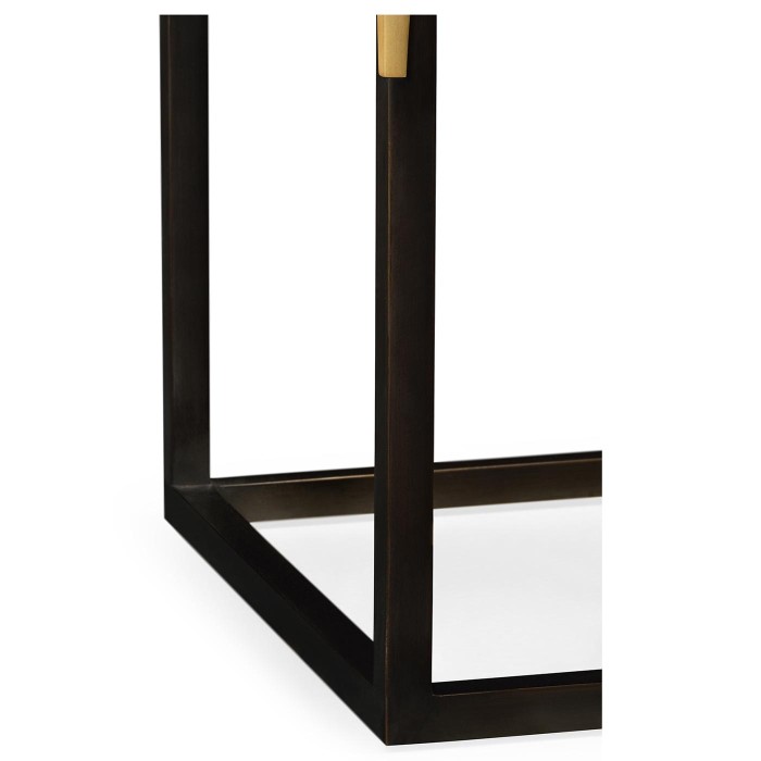 Square tray table