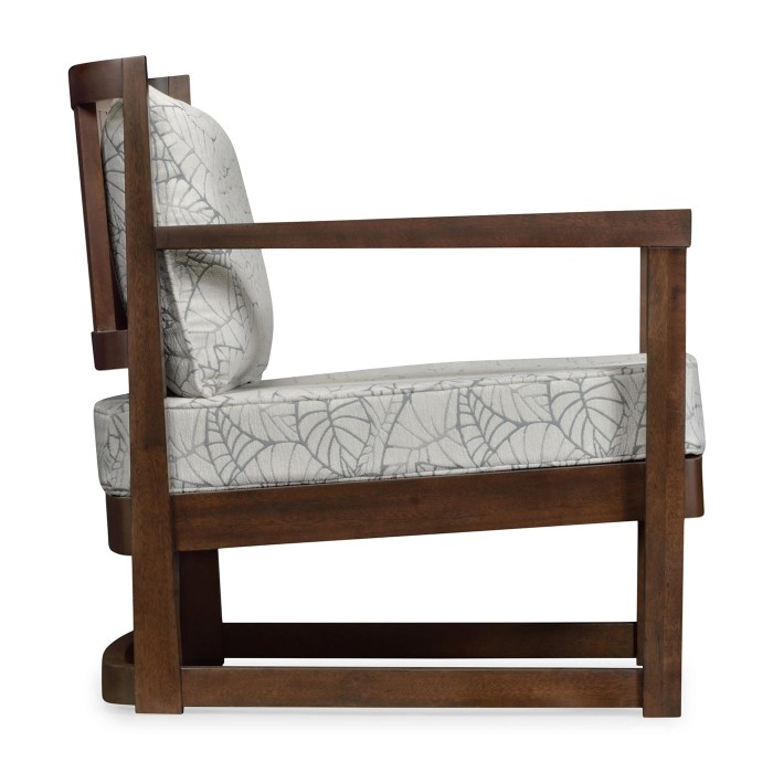 Arm chair
