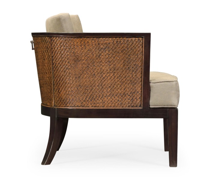 Arm chair