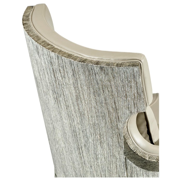 Lounge chair
