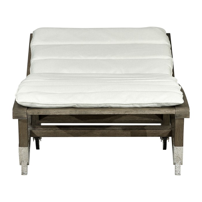 Chaise longue