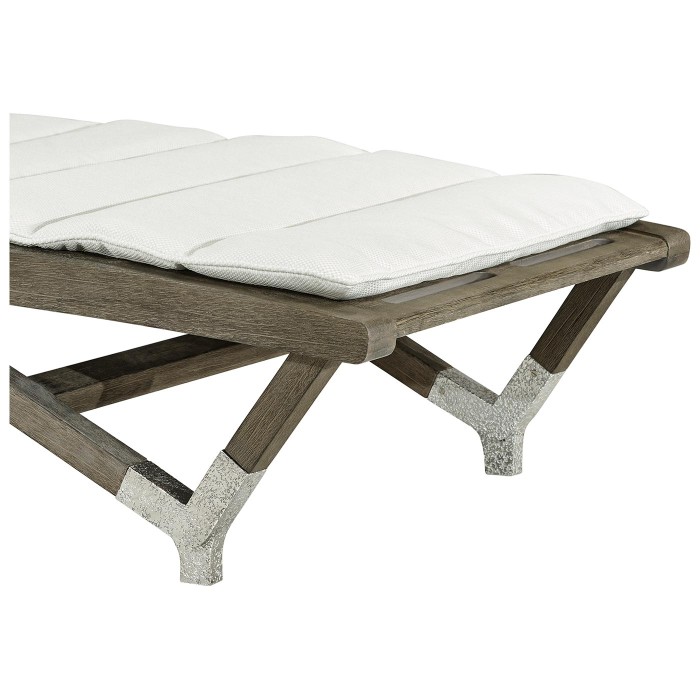Chaise longue