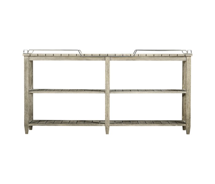 Sideboard  
with Removable  
Tray