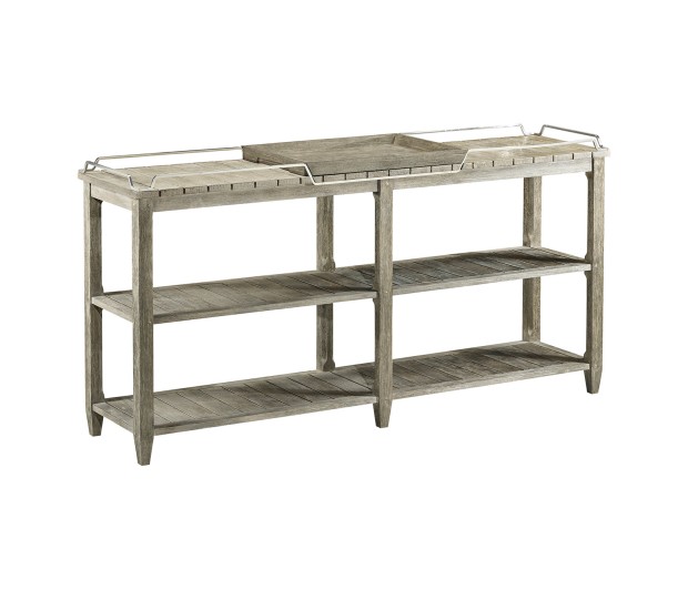 Sideboard  
with Removable  
Tray