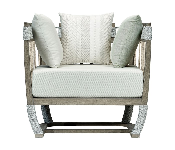 San Martin lounge  
chair