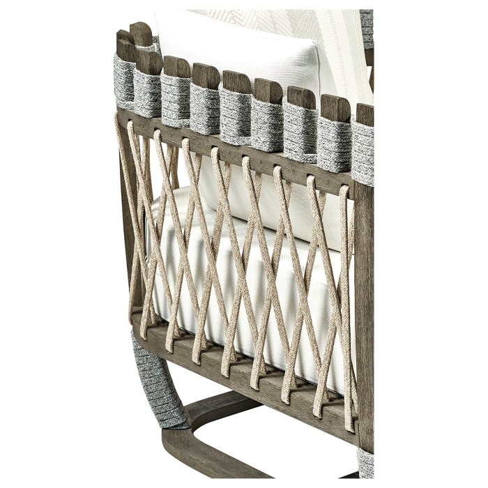 San Martin lounge  
chair