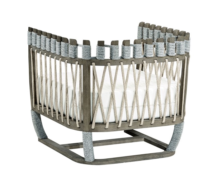San Martin lounge  
chair