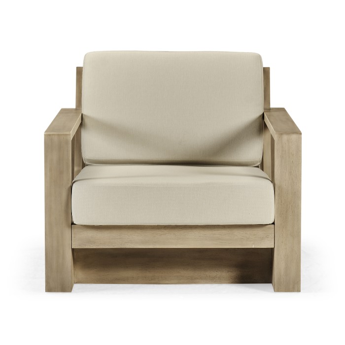 LOUNGE CHAIR