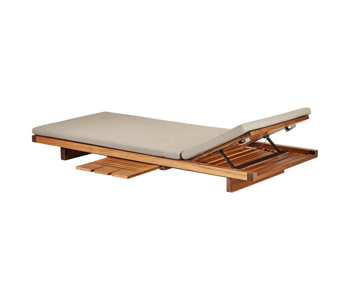 OUTDOOR SUNBED
