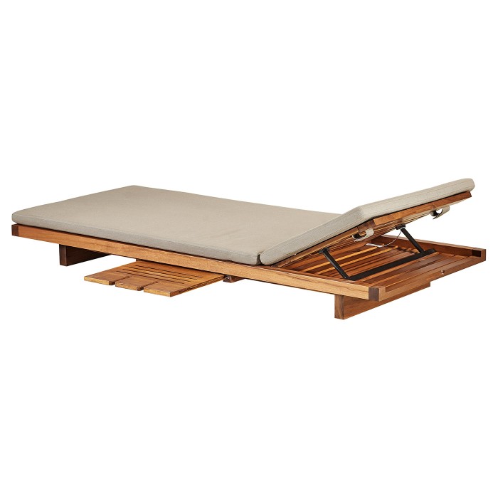 OUTDOOR SUNBED