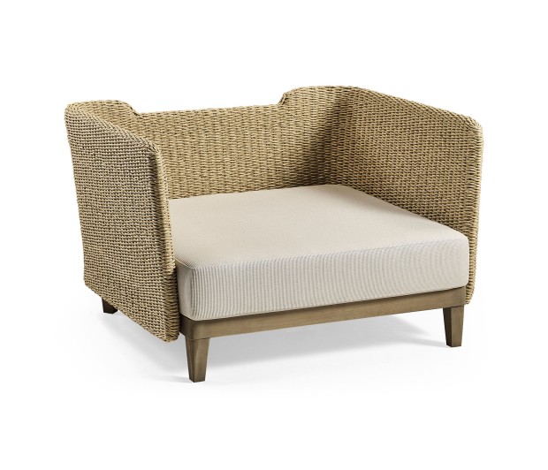 OUTDOOR ARMCHAIR