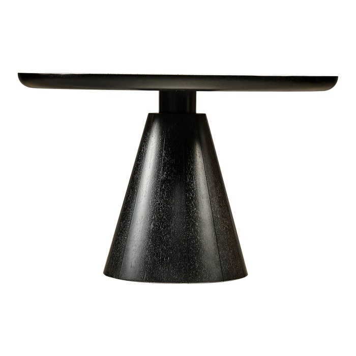 OUTDOOR DINING TABLE