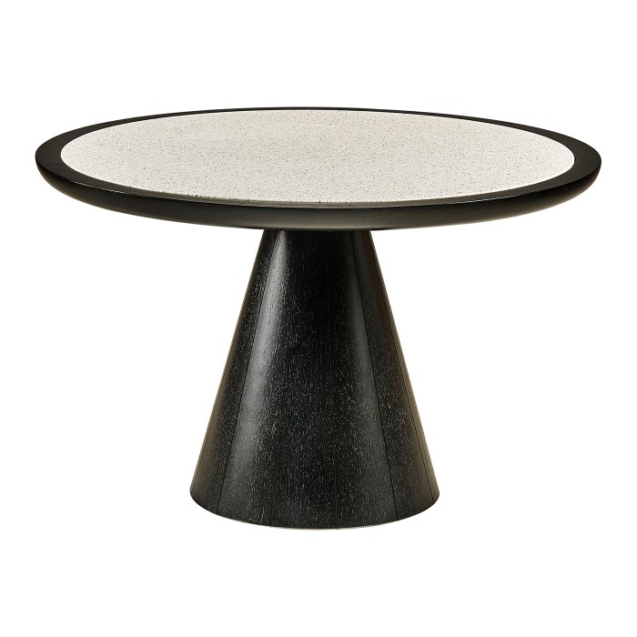 OUTDOOR DINING TABLE