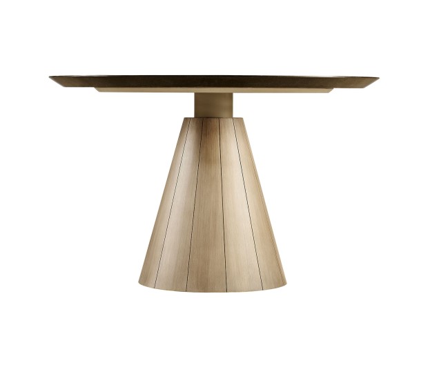 LOUNGE TABLE