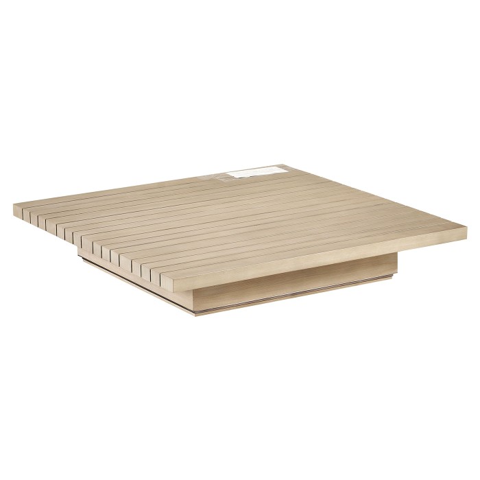 ARTWORK PLINTH
