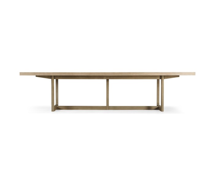 COMMUNAL TABLE