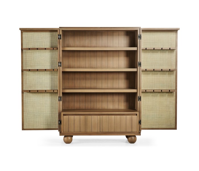 CROCKERY CABINET