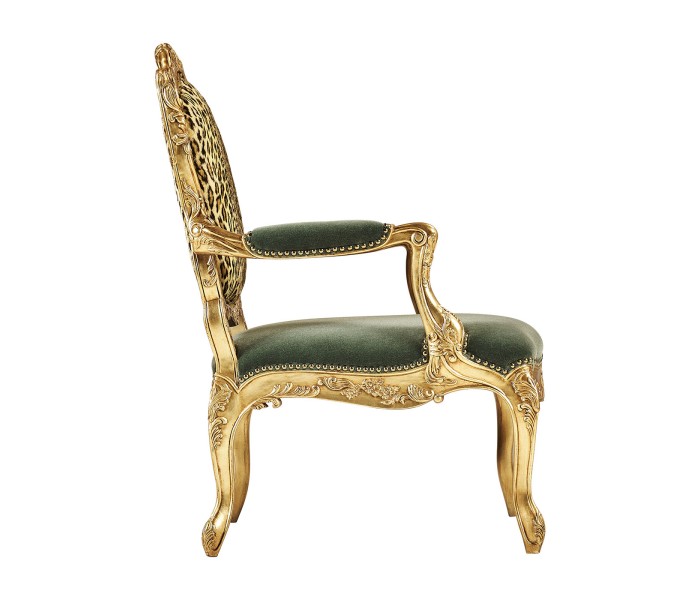 Carving chair