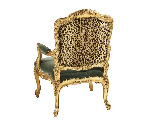 Carving chair