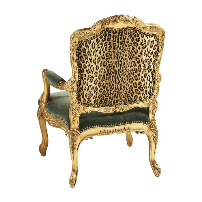 Carving chair