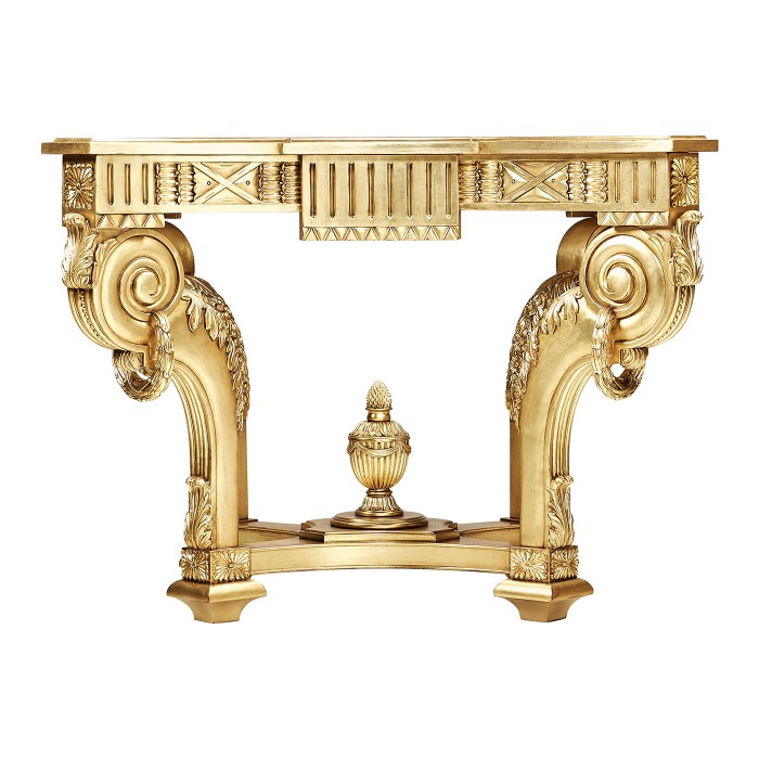 Mary Focal Table